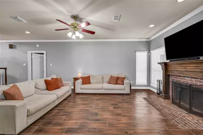 105 Thyme Trail, Lake Jackson, TX 77566 - Photo 9
