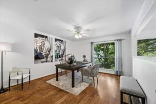 2555 Bering Dr, Houston, TX 77057 - Photo 17