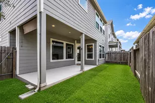 10004 Steeple Farms Dr, Houston, TX 77080 - Photo 31