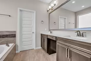 10004 Steeple Farms Dr, Houston, TX 77080 - Photo 23
