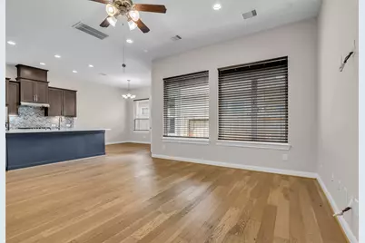10004 Steeple Farms Drive, Houston, TX 77080 - Photo 15