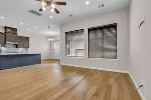 10004 Steeple Farms Dr, Houston, TX 77080 - Photo 15