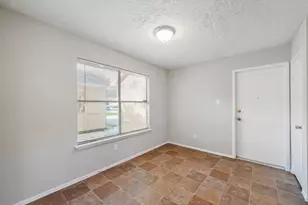 21730 Castlemont Ln, Spring, TX 77388 - Photo 7