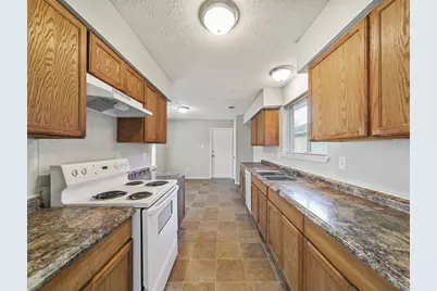 21730 Castlemont Lane, Spring, TX 77388 - Photo 5