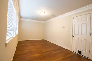 3002 Clearview Cir, Houston, TX 77025 - Photo 17
