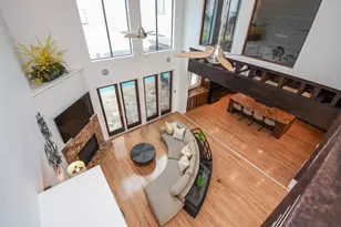 9410 Shady Ln Ct, Houston, TX 77063 - Photo 17