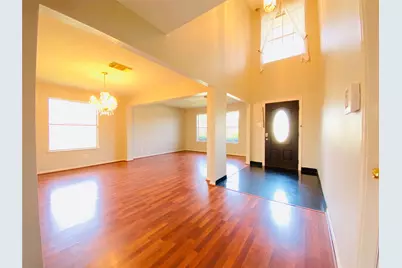 11019 Cayman Mist Drive, Houston, TX 77075 - Photo 9