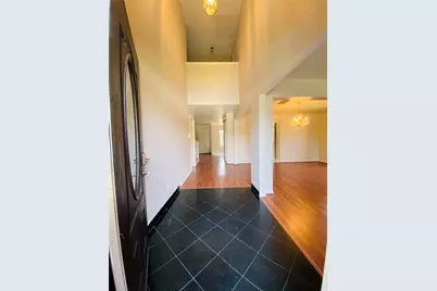 11019 Cayman Mist Drive, Houston, TX 77075 - Photo 5