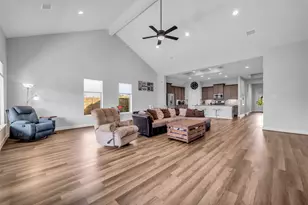 2502 Ocean Key Dr, Texas City, TX 77568 - Photo 11