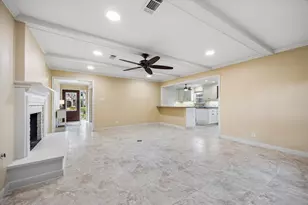 10814 Overbrook Ln, Houston, TX 77042 - Photo 11
