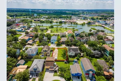 822 Cedar Road, Clear Lake Shores, TX 77565 - Photo 9