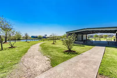 822 Cedar Road, Clear Lake Shores, TX 77565 - Photo 13