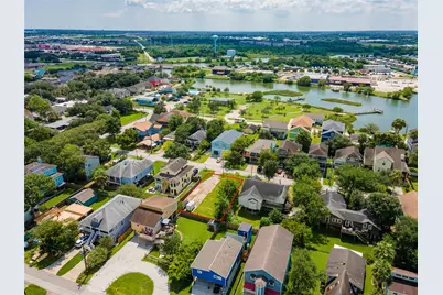 822 Cedar Road, Clear Lake Shores, TX 77565 - Photo 7