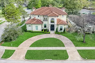 9761 Westview Dr, Houston, TX 77055 - Photo 47