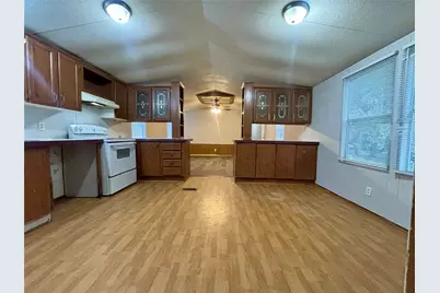 13233 Hilltop Court, Willis, TX 77318 - Photo 7