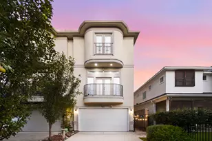 907 Lawrence St, Houston, TX 77008 - Photo 1