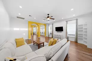 907 Lawrence St, Houston, TX 77008 - Photo 17