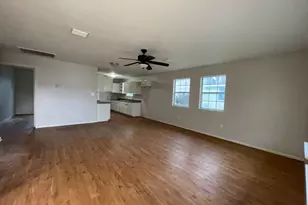3220 Iowa St, Baytown, TX 77520 - Photo 3