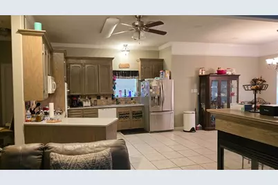 10033 Brooks Road, Beaumont, TX 77713 - Photo 9