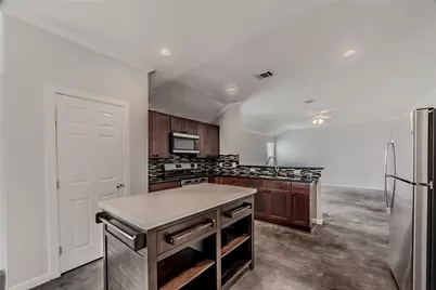 834 Elkhart Street, Houston, TX 77091 - Photo 21