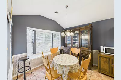 16207 N Meadow Drive, Houston, TX 77073 - Photo 9