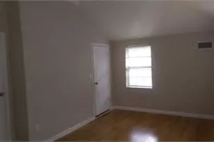 3800 Garrott St, Houston, TX 77006 - Photo 3