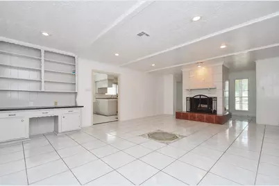 7714 Eichler Drive, Houston, TX 77036 - Photo 11