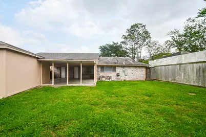 7714 Eichler Drive, Houston, TX 77036 - Photo 31