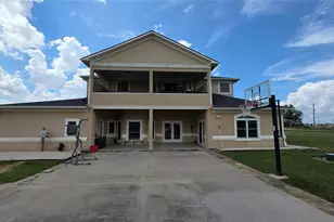 6420 Beckendorff Rd, Sealy, TX 77474 - Photo 49