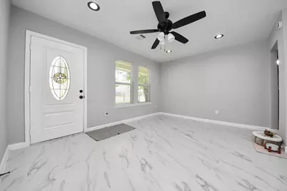 4914 Angleton Street, Houston, TX 77033 - Photo 21