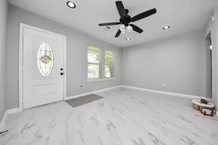 4914 Angleton St, Houston, TX 77033 - Photo 21