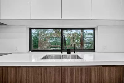 807 Memorial Heights Drive, Houston, TX 77007 - Photo 19