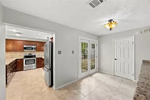 5331 Creek Shadows Dr, Houston, TX 77339 - Photo 11