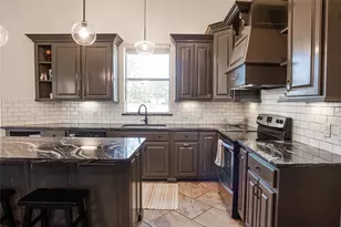 405 Silver Sage Dr, Del Rio, TX 78840 - Photo 11