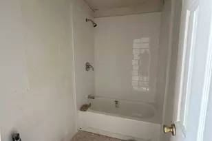 320 4th St, San Leon, TX 77539 - Photo 13