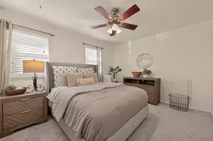 9 Arlington St, Conroe, TX 77301 - Photo 21