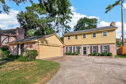 9 Arlington Street, Conroe, TX 77301 - Photo 1