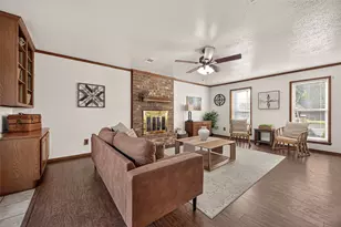 9 Arlington St, Conroe, TX 77301 - Photo 9