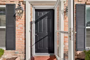 9 Arlington St, Conroe, TX 77301 - Photo 3