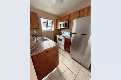 7901 Cambridge Street #128, Houston, TX 77054 - Photo 3