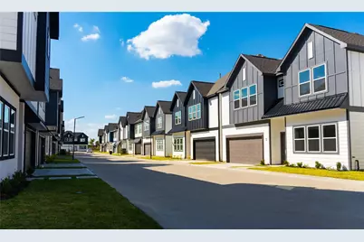 6702 Metro Blvd #6, Houston, TX 77083 - Photo 1