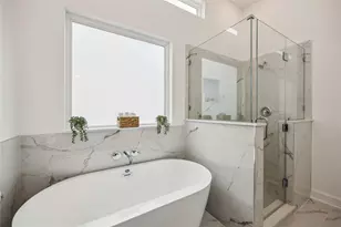 7415 Easter St, Houston, TX 77088 - Photo 9