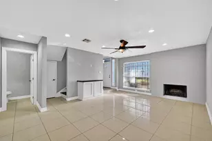 5813 Village Forest Ct, Houston, TX 77092 - Photo 9