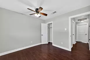 5813 Village Forest Ct, Houston, TX 77092 - Photo 27