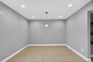 5813 Village Forest Ct, Houston, TX 77092 - Photo 19