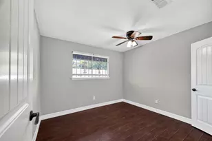 5813 Village Forest Ct, Houston, TX 77092 - Photo 25