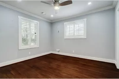 7151 Edgemoor Drive, Houston, TX 77074 - Photo 15