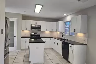 4406 Egret Dr, Seabrook, TX 77586 - Photo 11