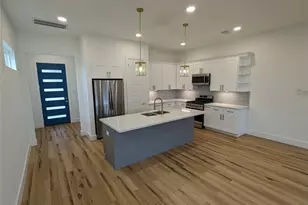 4915 Fisk St, Houston, TX 77009 - Photo 9