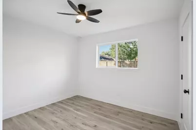 11615 Henley Drive, Houston, TX 77064 - Photo 25